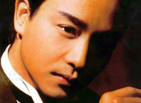 张国荣——怪你过分美丽