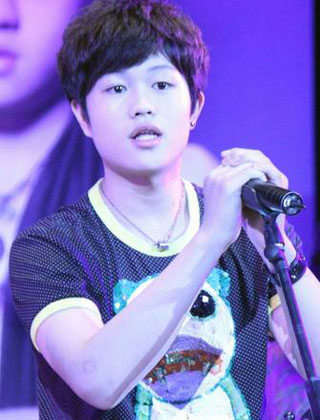 李天一该不该改名李冠丰